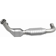 Load image into Gallery viewer, MagnaFlow Conv DF 97-98 Ford Exped 4.6L D/S
