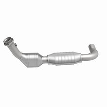 Load image into Gallery viewer, MagnaFlow Conv DF 97-98 Ford Exped 4.6L D/S
