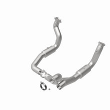 Load image into Gallery viewer, Magnaflow 11-17 Ford F-250 Super Duty 6.2L Direct Fit Converter
