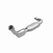 Load image into Gallery viewer, MagnaFlow Conv DF 97-98 Ford Exped 4.6L D/S
