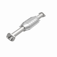 Load image into Gallery viewer, MagnaFlow Conv DF 01-03 Montero Sport Rear
