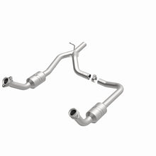 Load image into Gallery viewer, Magnaflow 09-14 Ford E-250 4.6L Direct Fit Converter
