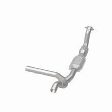 Load image into Gallery viewer, MagnaFlow Conv DF 99-00 Expedition 4.6 2WD PS
