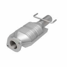Load image into Gallery viewer, MagnaFlow Conv DF 95-02 Continental 4.6L rear
