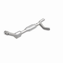 Load image into Gallery viewer, MagnaFlow Conv DF 01-03 Ford E150 4.2L Passenger Side
