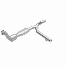 Load image into Gallery viewer, MagnaFlow Conv DF 99-00 Expedition 4.6 2WD PS
