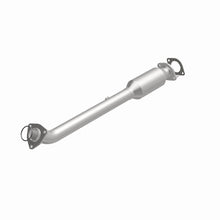 Load image into Gallery viewer, Magnaflow 05-16 Nissan Frontier 2.5L Direct Fit Converter
