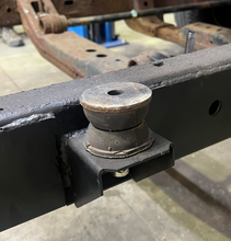Load image into Gallery viewer, Rust Buster 2004-2012 Chevy Colorado &amp; GMC Canyon Center Cab Body Mount
