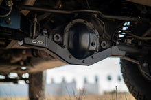 Load image into Gallery viewer, DV8 Offroad 2007-2018 Jeep Wrangler JK Dana 44 Rear Differential Skid Plate
