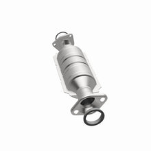 Load image into Gallery viewer, MagnaFlow Conv DF 1998 Honda Odyssey 2.3L
