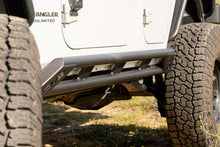 Load image into Gallery viewer, DV8 Offroad 2007-2018 Jeep Wrangler JK 4-Door Rock Sliders
