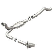 Load image into Gallery viewer, MagnaFlow Conv DF 2003 Ram 1500 5.7 2WD | 93416
