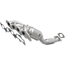Load image into Gallery viewer, Magnaflow 08-09 Ford Focus 2.0L Direct Fit Converter
