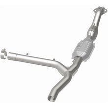 Load image into Gallery viewer, MagnaFlow Conv DF F150 Truck 97-98 V8 4.6L 2W

