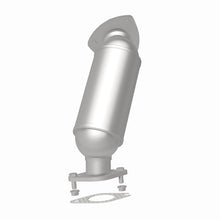 Load image into Gallery viewer, Magnaflow Conv DF 2013-2015 GMC Acadia
