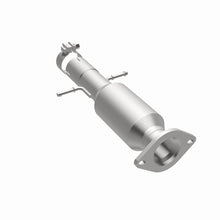 Load image into Gallery viewer, Magnaflow 09-12 Chevrolet Malibu 3.6L Direct Fit Converter
