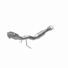 Load image into Gallery viewer, Magnaflow 03-04 Volvo XC70 2.5L Direct Fit Converter
