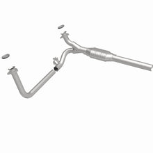 Load image into Gallery viewer, MagnaFlow Conv DF Chevrolet/GMC 1500 1/2 Ton
