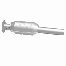 Load image into Gallery viewer, MagnaFlow Exhaust Products Catalytic Converter MagnaFlow Exhaust Products Magnaflow Standard Grade Direct-Fit Catalytic Converter 22917
