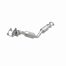 Load image into Gallery viewer, Magnaflow 08-11 Chevrolet HHR 2.2L Direct Fit Converter
