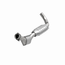 Load image into Gallery viewer, MagnaFlow Conv DF 97-98 Ford F-150 Pickup 4.2L D/S 4WD (49 State)
