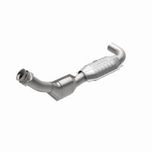 Load image into Gallery viewer, MagnaFlow Conv DF 01-04 Ford F-150 4.2L 2wd
