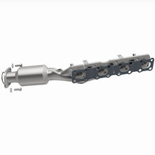 Load image into Gallery viewer, Magnaflow 05-06 Nissan Titan 5.6L Direct Fit Converter
