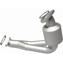 Load image into Gallery viewer, Magnaflow 07-08 Saturn Aura 3.6L Direct Fit Converter
