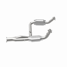 Load image into Gallery viewer, MagnaFlow Conv DF 00-01Tahoe/Yukon V8 5.7L

