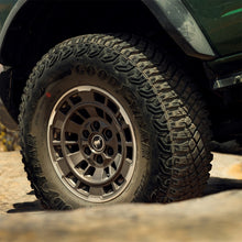 Load image into Gallery viewer, Ford Racing 21-23 Bronco 17x8.5 Wheel Kit - Sinister Bronze Ford Racing
