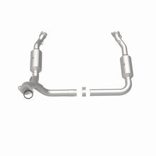 Load image into Gallery viewer, MagnaFlow Conv DF Ford/Mercury 06-10 Explorer/Mountaineer/ 07-10 Explorer SportTrac 4.0L Y-Pipe Assy
