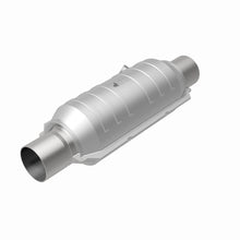 Load image into Gallery viewer, Magnaflow Conv Univ 2.50 HM Angled O2
