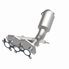 Load image into Gallery viewer, Magnaflow 11-15 Toyota Sienna 3.5L Direct Fit Converter
