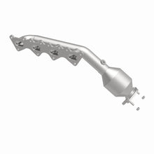 Load image into Gallery viewer, Magnaflow 2009 Hyundai Genesis 4.6L Direct Fit Converter
