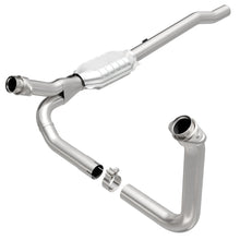 Load image into Gallery viewer, MagnaFlow Conv DF 02-03 Dodge Ram 1500 Pickup 4.7L 4WD
