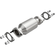 Load image into Gallery viewer, Magnaflow 2009 Hyundai Genesis 4.6L Direct Fit Converter
