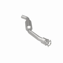 Load image into Gallery viewer, Magnaflow 04-07 Ford Taurus 3.0L Direct Fit Converter
