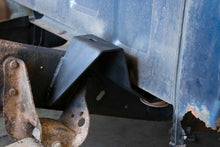 Load image into Gallery viewer, Rust Buster 1988-1998 Chevrolet &amp; GMC C/K 1500 &amp; 2500 Bed and Cab Mount Brackets - Left
