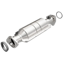 Load image into Gallery viewer, MagnaFlow Conv DF 1998 Honda Odyssey 2.3L
