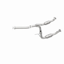 Load image into Gallery viewer, MagnaFlow Conv. DF 3/04-05 Ford Explorer 4.0L / 3/04-05 Mercury Mountaineer Y-Pipe Assembly
