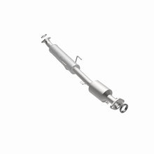 Load image into Gallery viewer, Magnaflow 07-10 Toyota Sienna 3.5L Direct Fit Converter
