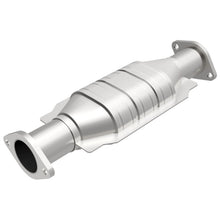 Load image into Gallery viewer, MagnaFlow Conv DF 97-00 Mit Diamante 3.5L 49S
