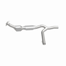 Load image into Gallery viewer, MagnaFlow Conv DF 01-03 Ford F150 5.4L Passenger Side
