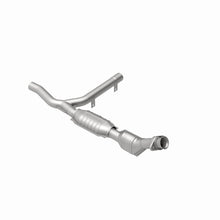 Load image into Gallery viewer, MagnaFlow Conv DF 01-04 Ford F-150 4.2L 2wd
