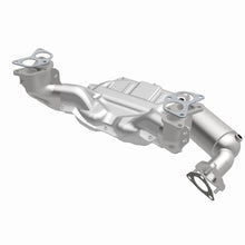 Load image into Gallery viewer, Magnaflow 11-13 Subaru Forester California Grade CARB Compliant Direct-Fit Catalytic Converter
