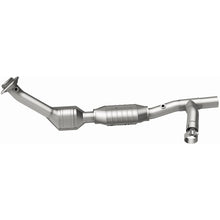 Load image into Gallery viewer, MagnaFlow Conv DF 99-02 Expedition 5.4L 4wd

