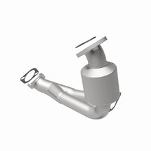 Load image into Gallery viewer, Magnaflow 07-08 Saturn Aura 3.6L Direct Fit Converter
