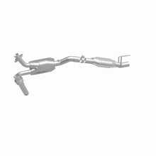 Load image into Gallery viewer, Magnaflow 92-95 Ford E-150 5.0L Direct Fit Converter
