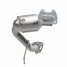 Load image into Gallery viewer, Magnaflow 14-17 Jeep Cherokee 3.2L Direct Fit Converter
