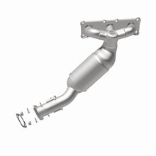 Load image into Gallery viewer, MagnaFlow Converter Direct Fit California Grade 09-10 BMW 528i L6 3.0L
